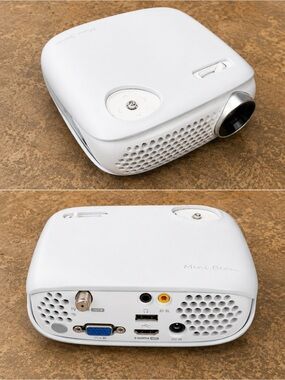 LG MiniBeam PW1000 DLP Projector
